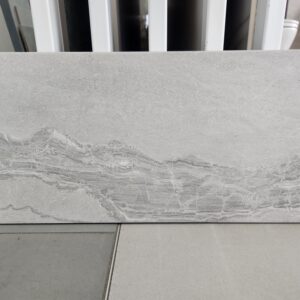 Alternative view of SARDINIA Grau 30x60 cm